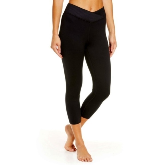 NWOT Zella Black Crossband Crossover High Waist Crop Leggings - Picture 2 of 5